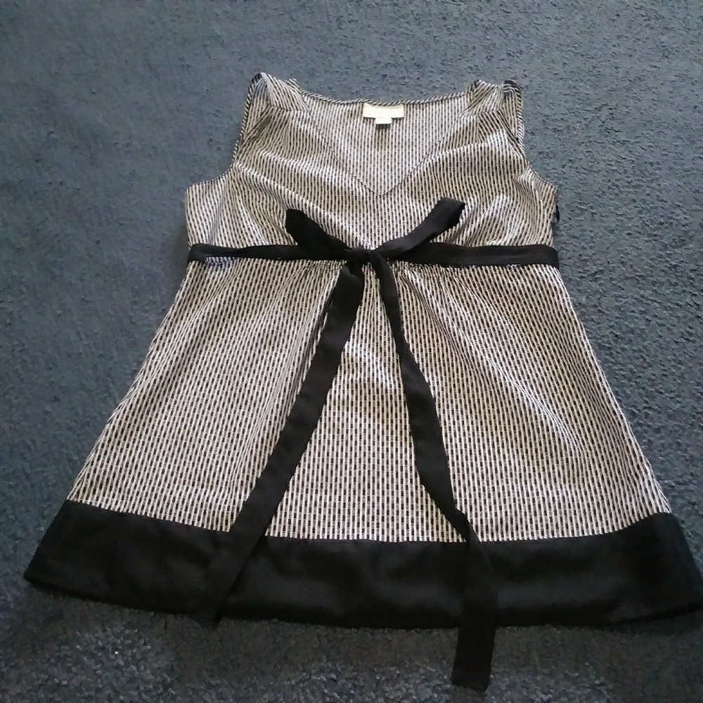 Loft black/white striped sleeveless top 027